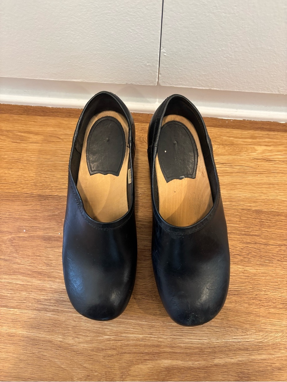 swedish hasbeens bettan clog black